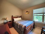 Master Bedroom with Queen Bed